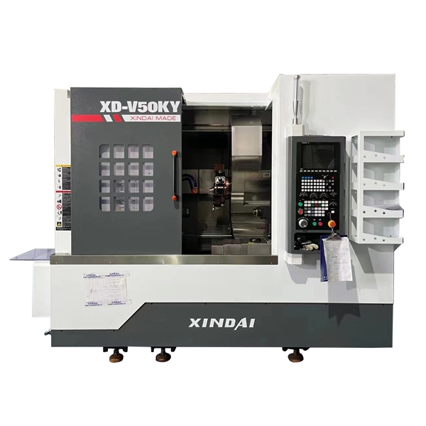 XD-50KY動力刀塔尾頂機(jī)（動力刀塔、帶Y軸、帶尾座）新代系統(tǒng)22TB-E （動力刀塔、帶Y軸帶升降功能、帶尾座機(jī)（可過棒料52mm,?頂針間最大加工長度?480mm~550mm?最大車削直徑490